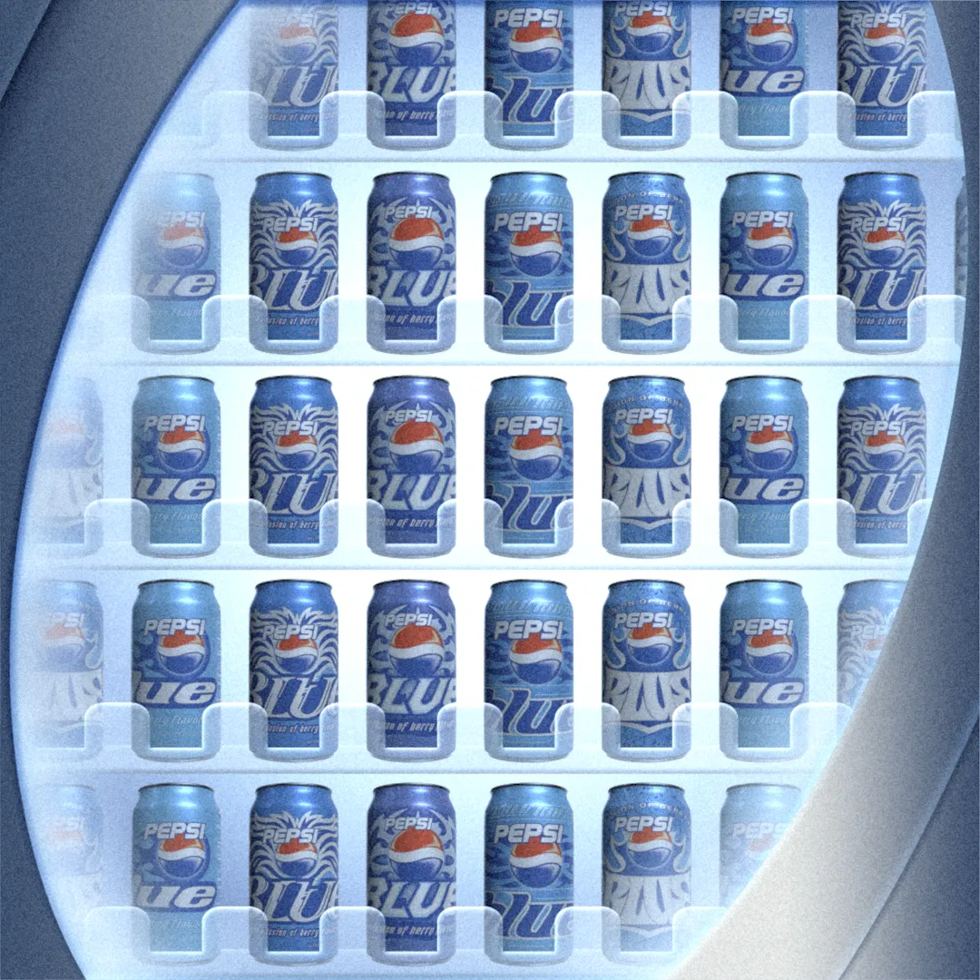 Une distributrice remplie de canettes de Pepsi Blue, alignées en rangées et en colonnes.